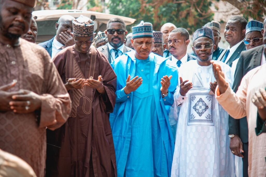 Minister of Information, Mohammed Idris, lays to rest mother-in-law, Hajia Hauwa Yakub Usman at Gudu Cemetery, Abuja