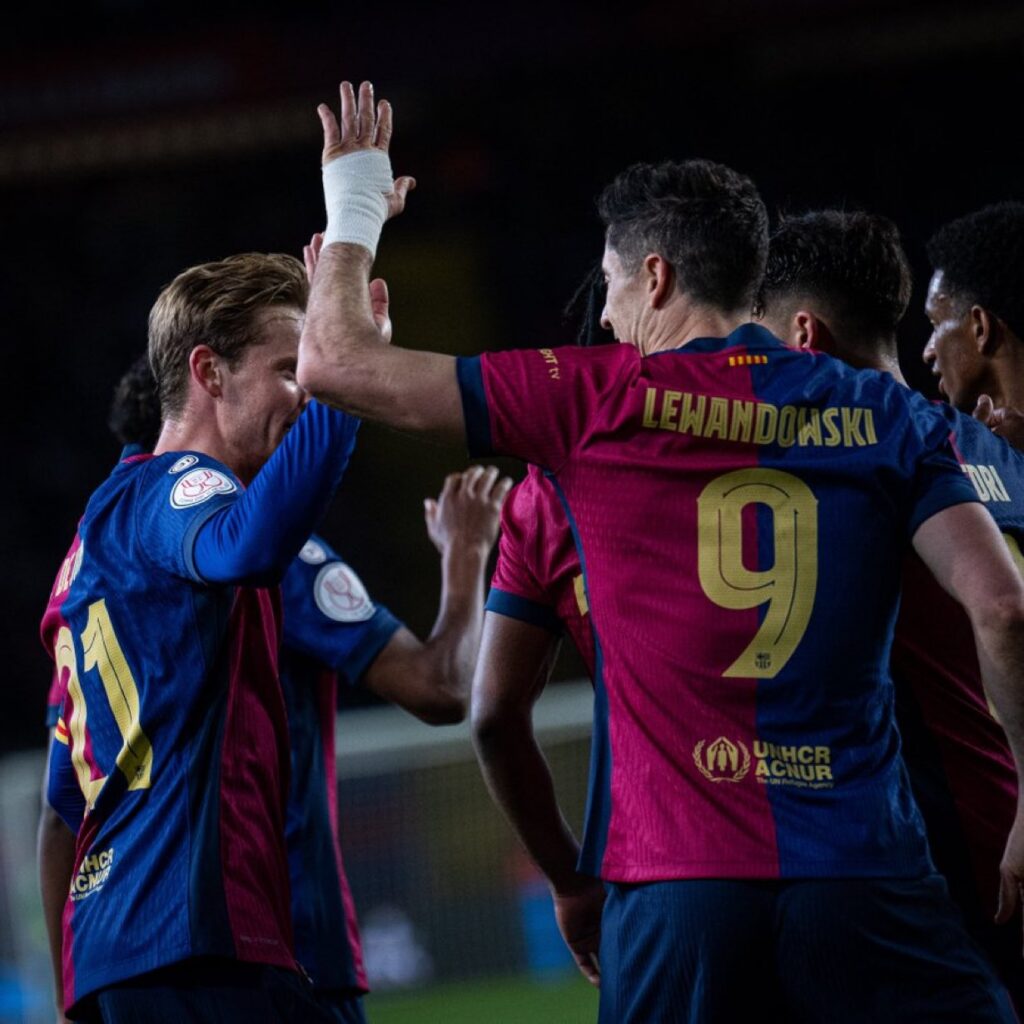 Robert Lewandowski and teammates celebrate after Barcelona and Atletico Madrid finish 4-4 in the Copa Del Rey 2024/25 semi final first leg on Tuesday 25 February, 2025