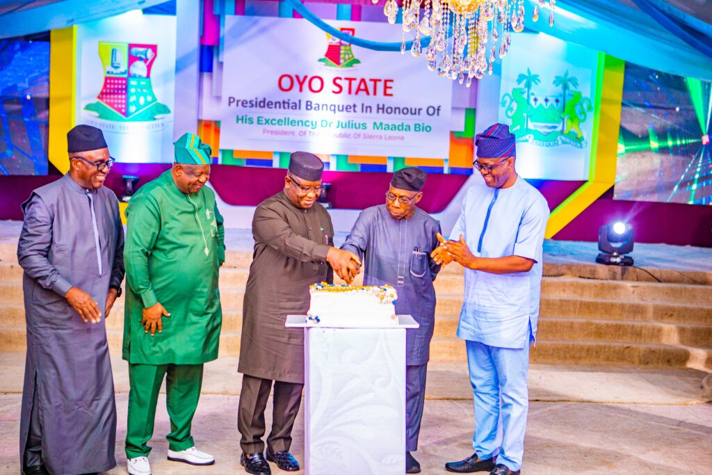 Photos: Governor Makinde holds State Banquet in honour of Sierra Leone President, Maada Bio, in Ibadan