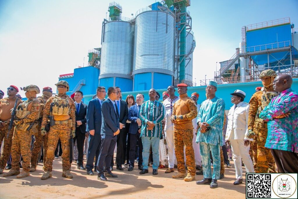 Burkina Faso: Captain Ibrahim Traore inaugurates cement plant in Laongo