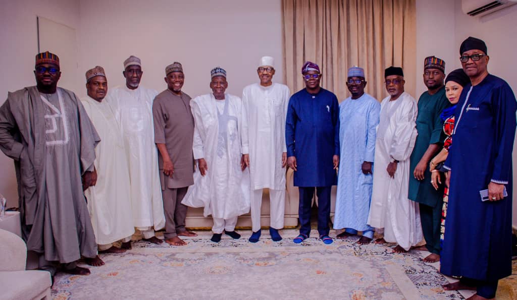 Photos: APC NWC led by Ganduje visits Buhari at his residence