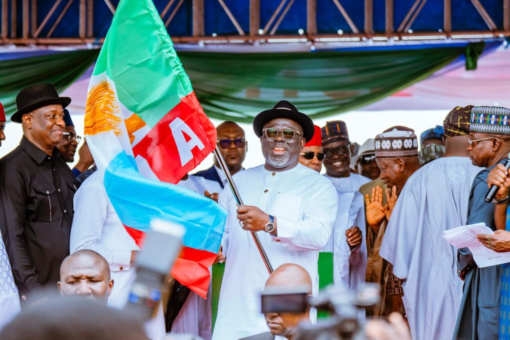 VP Shettima welcomes Sheriff Oborevwori and Ifeanyi Okowa from PDP to APC