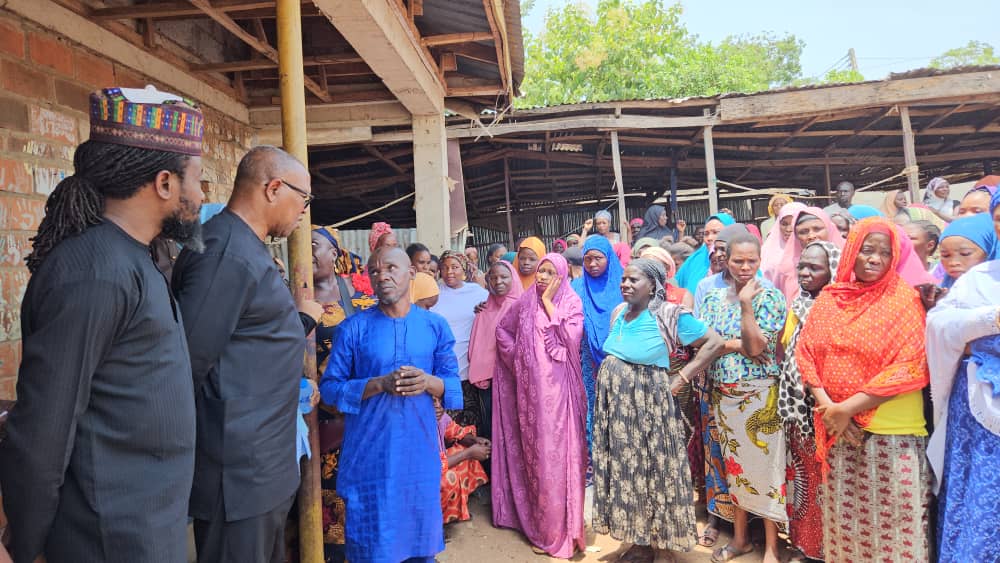Eid Mubarak 2025: Photos – Peter Obi visits IDP Camp in Durumi, Abuja