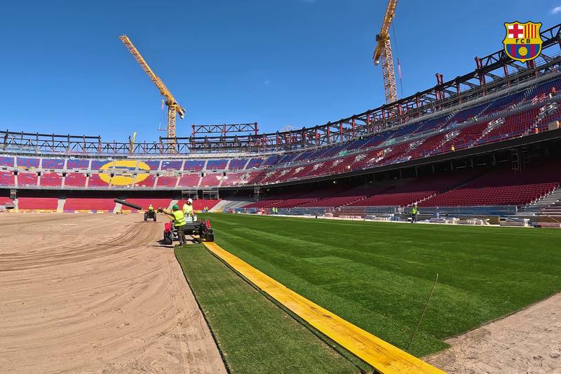 FC Barcelona: Installation of grass at Camp Nou kicks off