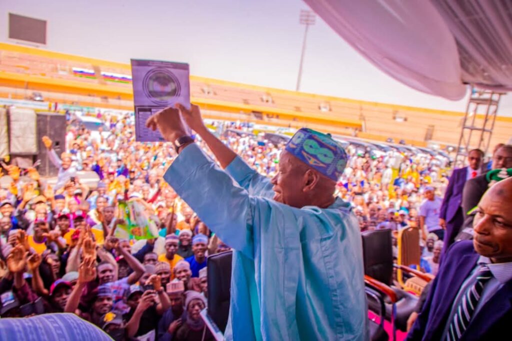 Photos: Ganduje attends swearing-in of 34 new local governments chairman of Katsina State