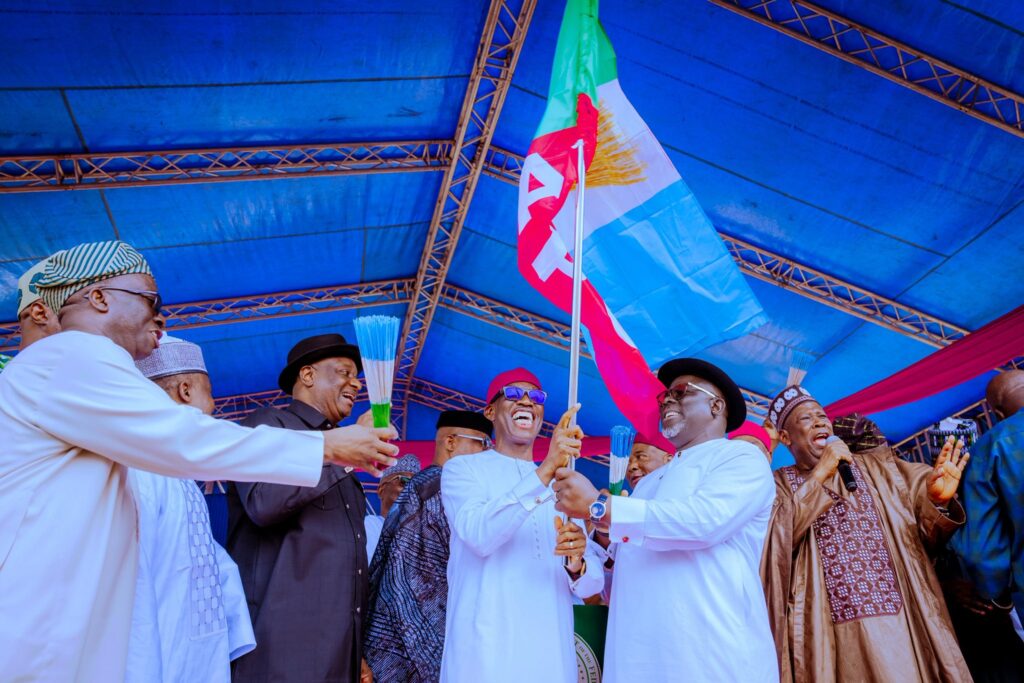 Oborevwori Dumps PDP Joins APC: ‘This is for the best interests of the people of Delta State’