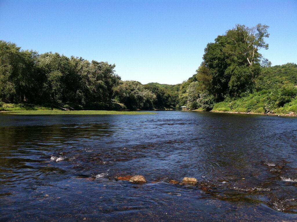 ‘World facing water quality challenge due to serious and increasing water pollution, both in developed and developing countries’ – UNEP