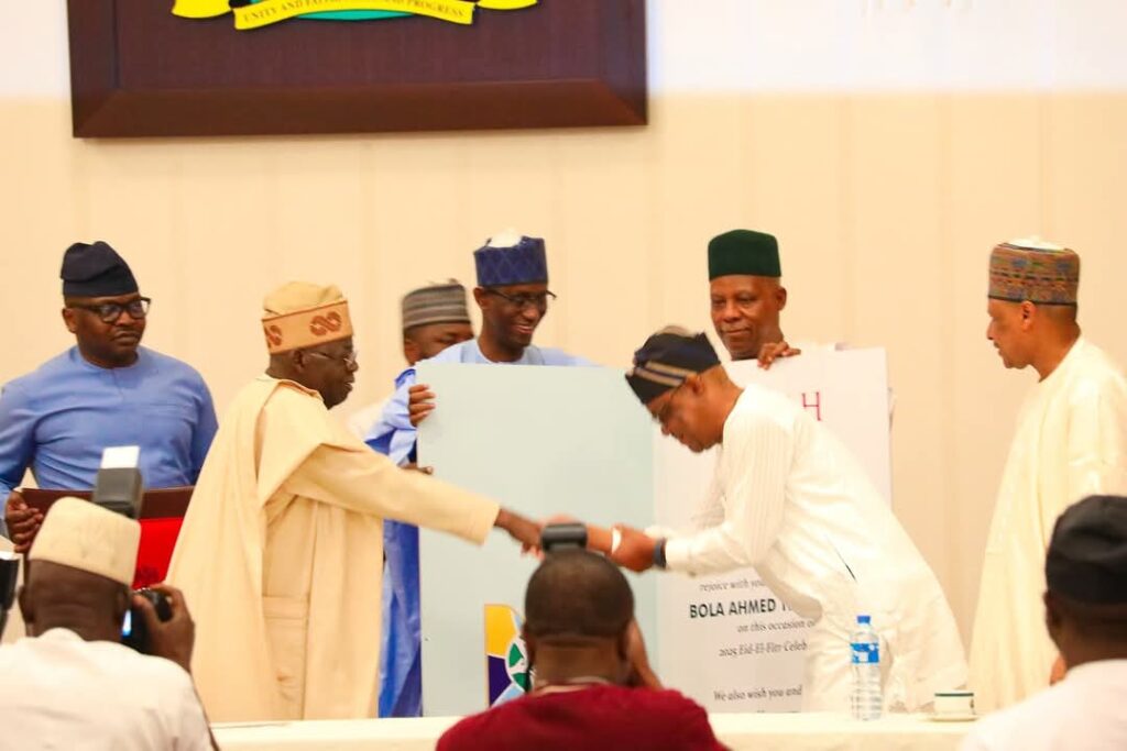 Eid-el-fitr 2025: Photos - Wike lead community leaders from FCT to pay homage to President Tinubu