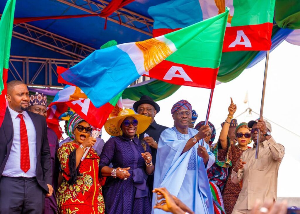 Oborevwori Dumps PDP Joins APC: Photos - Sanwo-Olu joins Shettima to welcome Delta State Governor 'into the progressive family'