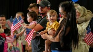 First white South African 'refugees' arrive in the US