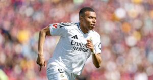 La Liga 2024/25: Barcelona 4-3 Real Madrid - Mbappe scores hat-trick
