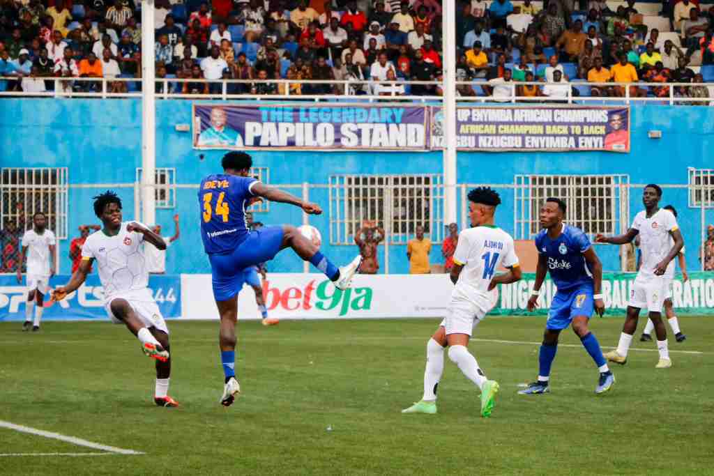 ‘Don’t lock your talent down by signing a contract with someone because he promised to get you a club in Europe’ – Brown Ideye advises young players in Nigeria