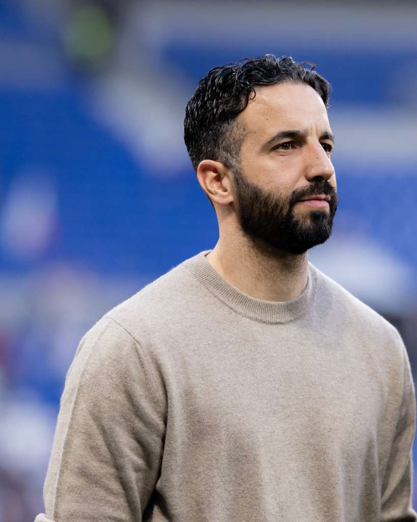 Manchester United: Bruno ‘will want to stay at this club. He loves this club’ – Amorim