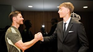 Official: Real Madrid sign Dean Huijsen