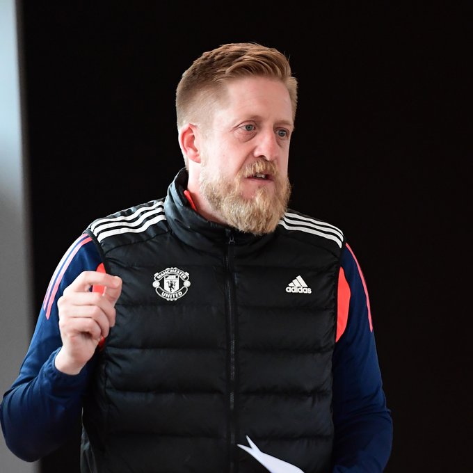 Manchester United Director departs for role at Everton