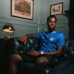 Official: Chelsea sign Jamie Gittens from Dortmund