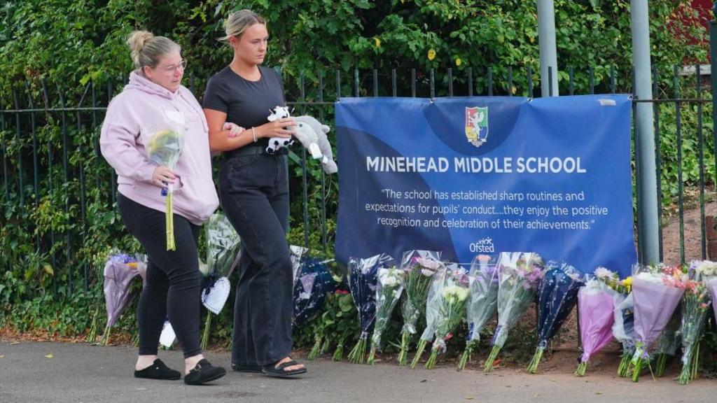 School Coach crash k*lls child, 21 injured