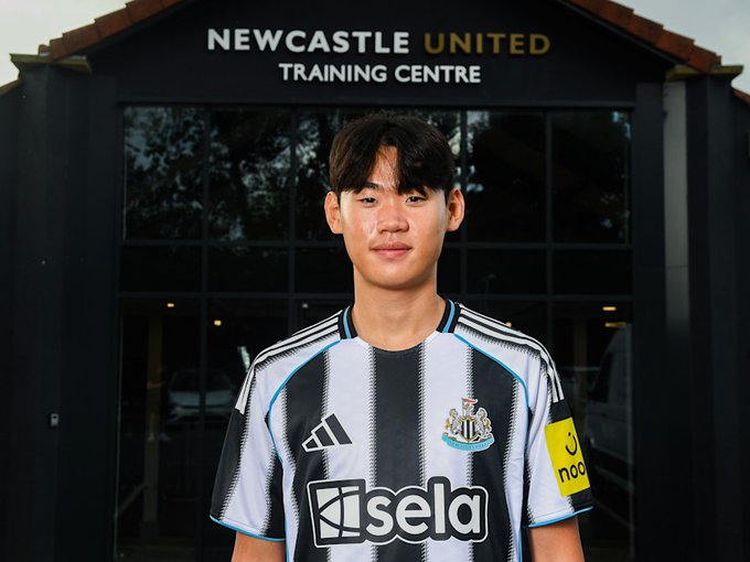 Official: Newcastle United complete signing of winger Seung-soo Park