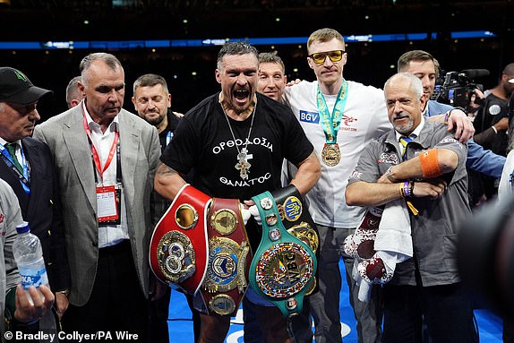 Usyk knocks out Dubois to reclaim undisputed crown
