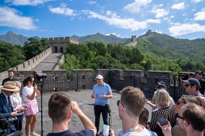PM of Australia Albanese visits Great wall of China