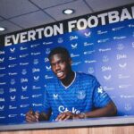 Official: Everton complete signing of Thierno Barry from Villarreal