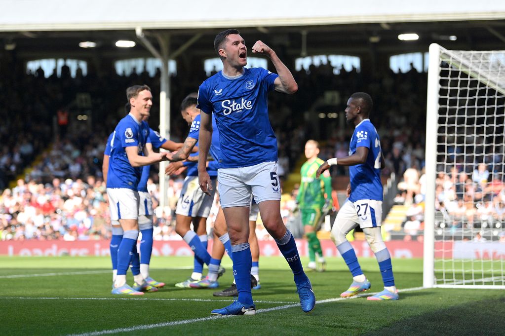 Official: Michael Keane signs new Everton deal