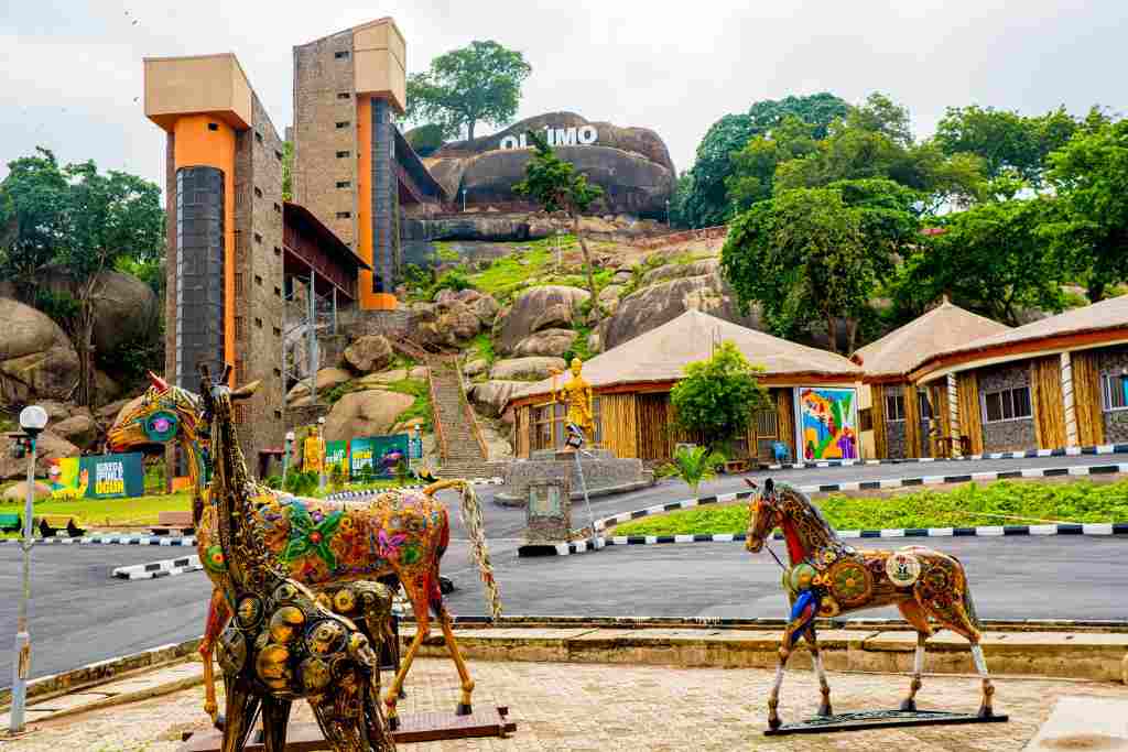 Photos: Governor Abiodun unveils renovated Olumo Tourist Complex