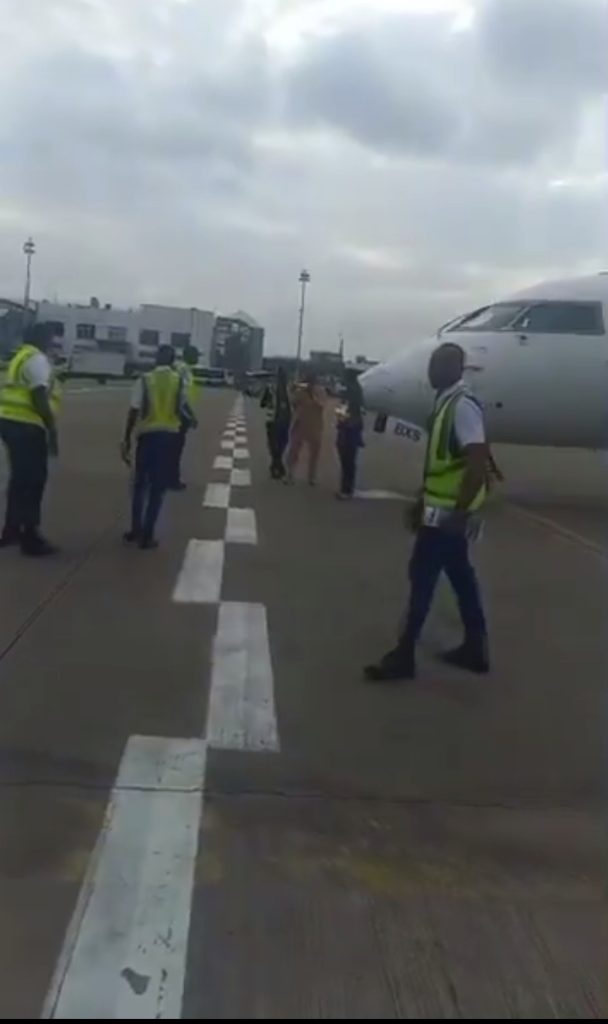 Video: Keyamo places KWAM 1 on ‘no-fly list’ after blocking aircraft from taxiing for take-off