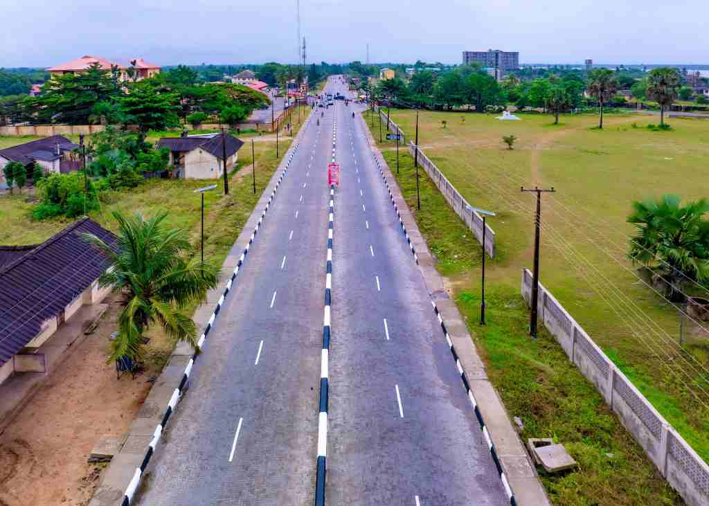 Governor Babajide Sanwo-Olu commissions road project in Bariga LCDA