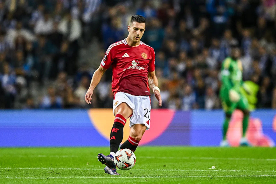Defender Diogo Dalot withdraws from Portugal squad