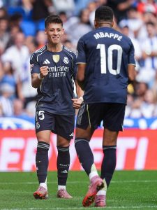 Mbappe inspires 10-man Real Madrid to 2-1 victory over Real Sociedad