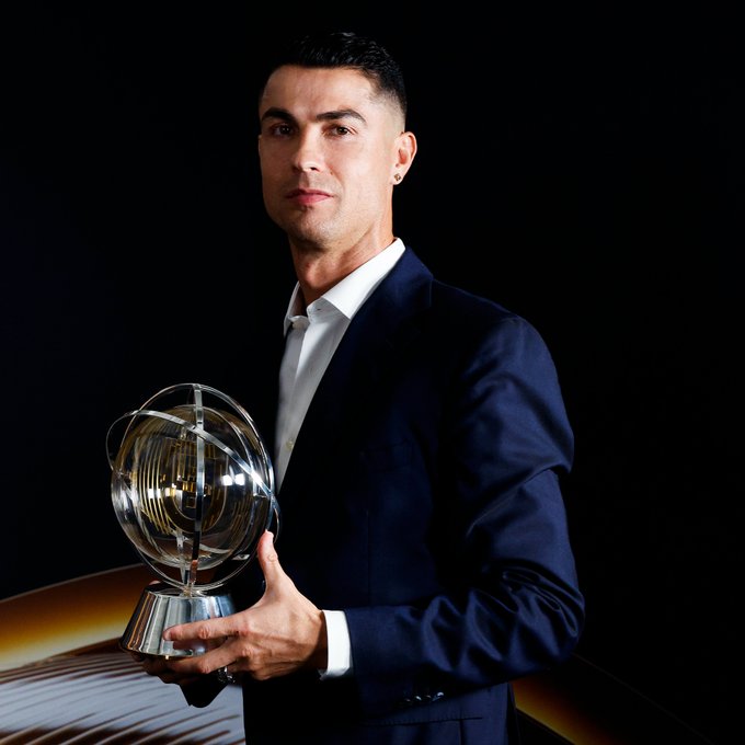 C Ronaldo ‘specially’ recognized after 22 years with Portugal