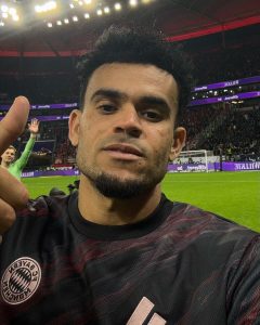 Diaz nets brace as Bayern Munich win 3-0 at Frankfurt