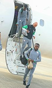 After 'mid-air windscreen crack', Super Eagles arrives safely in Uyo