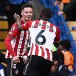 Sunderland come from the back to stun Chelsea 2-1 at Stamford Bridge