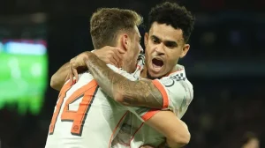 Luis Diaz nets brace, bags red card as Bayern Munich beat PSG in Paris