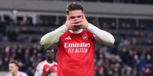 Gyokeres' penalty enough as Arsenal grab narrow win at Everton