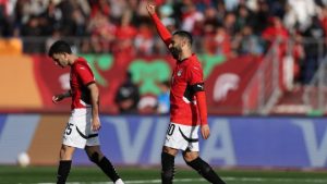 Salah's goal enough as 10-man Egypt reach knockouts with 1-0 win over South Africa