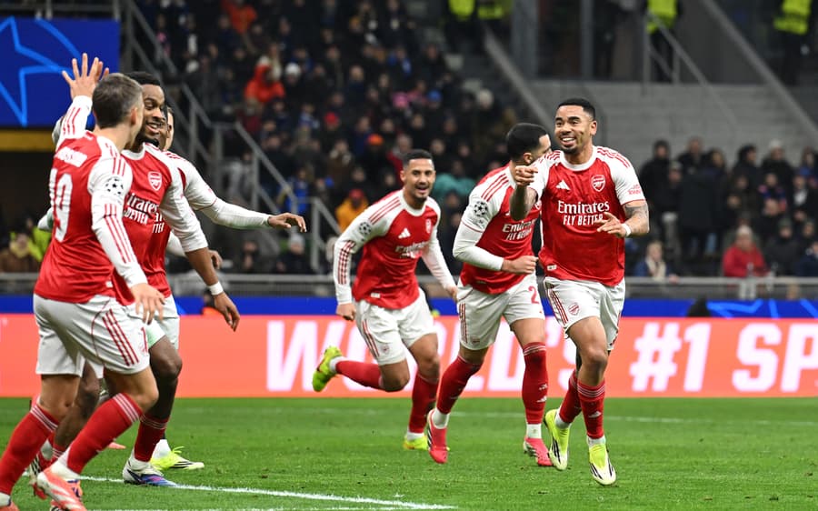 Gabriel Jesus with the brace as Arsenal ease through Inter 3-1 in Champions League