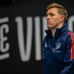 Jonny Evans to assist Darren Fletcher at Manchester United 5 Jonny Evans to assist Darren Fletcher at Manchester United