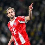 Kane scores twice as Bayern Munich come from behind to win 3-2 at Dortmund 3 Kane scores twice as Bayern Munich come from behind to win 3-2 at Dortmund