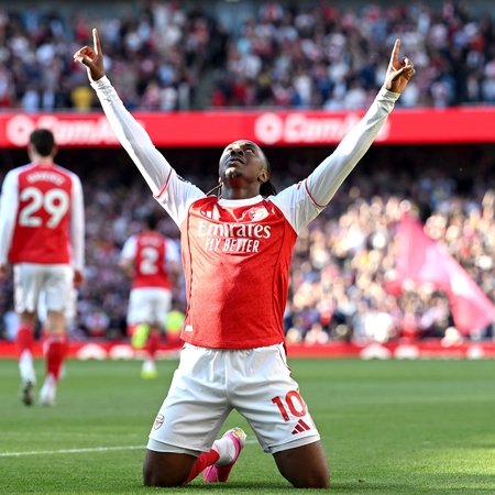 Arsenal 1-0 Newcastle United: Eze's early goal enough as Gunners go three points clear atop