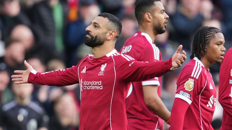 Ngumoha and Salah goals enough as Liverpool beat Fulham 2-0
