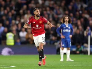 Chelsea 0-1 Manchester United: Cunha's goal enough as Reds boost Champions League hopes with win on the road