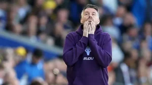 Wolves sack Coach Rob Edwards