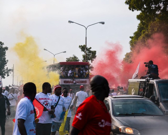 Photos: Enugu Rangers trophy parade, team receive land gifts, ₦150m cash reward from Governor Mbah