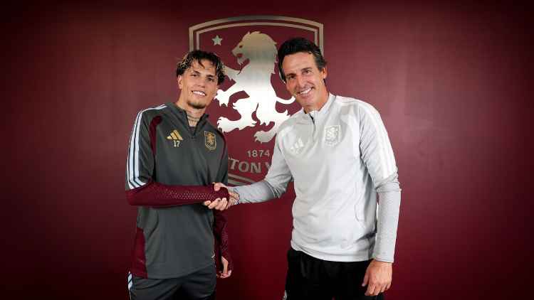 Alejandro Garnacho meets Manager Unai Emery after signing a season-long loan deal with Aston Villa from Chelsea FC
