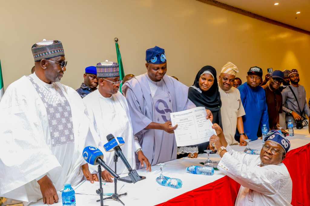 2027 Elections: APC National Chairman Yilwatda receive 'duly' completed INEC Presidential nomination forms of Tinubu and Shettima 4 2027 Elections: APC National Chairman Yilwatda receive 'duly' completed INEC Presidential nomination forms of Tinubu and Shettima