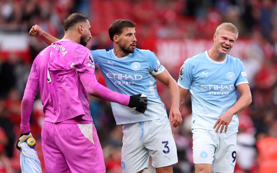 Manchester United 0-1 Manchester City: Haaland scores as ten-man Cityzens down Reds at Old Trafford 1 Erling Haaland celebrates goal for Manchester City in the Premier League match against Manchester United at Old Trafford on Sunday 13 September, 2026