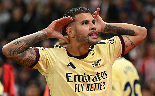 Sunderland 0-2 Arsenal: Gunners move top with goals from Guimaraes and Saka 1 Bruno Guimaraes celebrates after putting Arsenal in front in the Premier League 2026/27 match against Sunderland on Saturday 12 September, 2026 at Stadium of Light